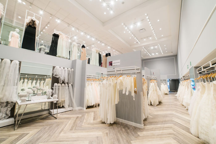 David s Bridal  Announces Grand Opening  of First Mexico 